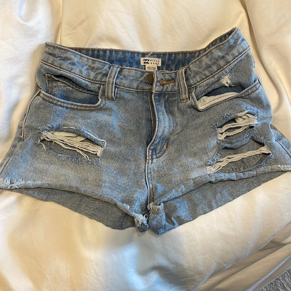 Billabong Shorts